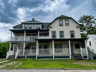 32 Wesley Dr, Saint Johnsbury, VT 05819