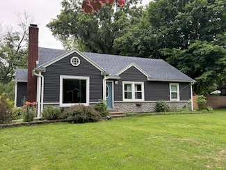 2728 Brook Dr, Kalamazoo, MI 49048