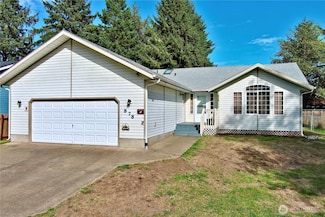 878 Mount Olympus Ave SE, Ocean Shores, WA 98569