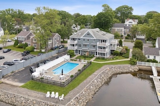 47 Ocean Ave Unit 6, Kennebunkport, ME 04046