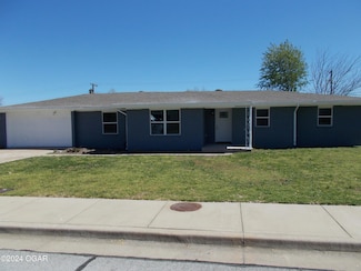 2705 S Michigan Ave, Joplin, MO 64804