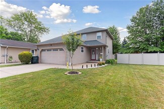 29534 Catawba St, Wickliffe, OH 44092