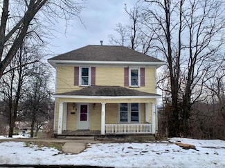 528 N Section St, Hannibal, MO 63401
