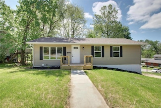 3613 Iowa Ave, Hannibal, MO 63401