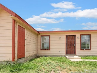 5846 Elm Valley Dr, San Antonio, TX 78242