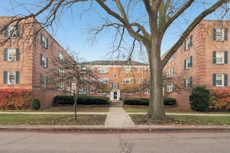 2602 Bennett Ave Unit 3W, Evanston, IL 60201