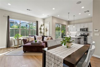 4147 Cameron Way Unit 104, Corona, CA 92883