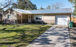 795 SE Defender Dr, Lake City, FL 32025
