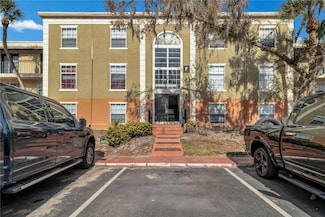 3997 Versailles Dr Unit 3997F, Orlando, FL 32808