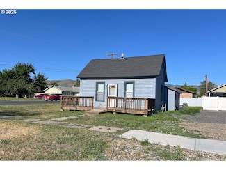 2909 College St, Baker City, OR 97814