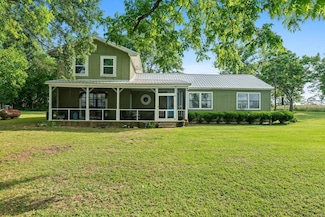 204 F McNease Rd, Bassfield, MS 39421