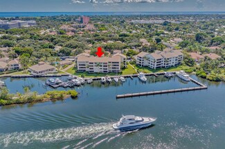 834 Oak Harbour Dr, Juno Beach, FL 33408