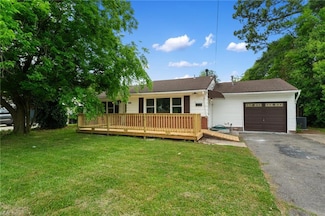 669 Kenneth Rd, Virginia Beach, VA 23462