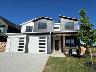 6115 S 41st St, Rogers, AR 72758