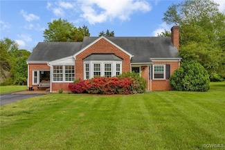 2876 River Rd W, Goochland, VA 23063