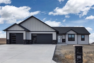470 Sunlight Cir, Billings, MT 59101