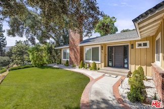 1823 Fern Ln, Glendale, CA 91208