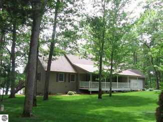 1996 Indian Lake Rd, National City, MI 48748