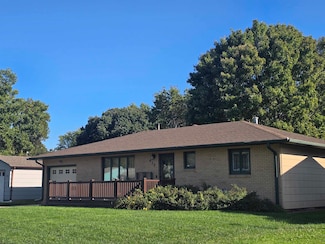 932 E 9th St, Concordia, KS 66901