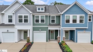 538 W Norvell Ct, Spartanburg, SC 29307