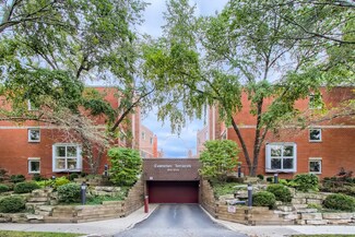 1211 Central St Unit B, Evanston, IL 60201