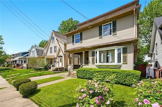 225 E Meyer Ave, New Castle, PA 16105