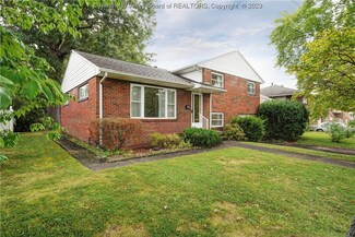 2010 Lincoln Ave, Saint Albans, WV 25177