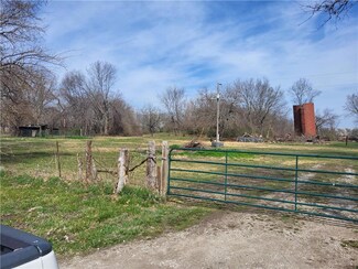 20100 S State Route J, Peculiar, MO 64078