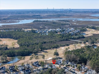 1800 Palmetto Isle Dr, Mount Pleasant, SC 29466