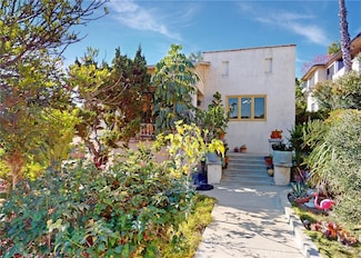 2049 Argyle Ave, Los Angeles, CA 90068