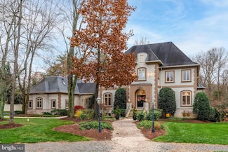 606 Kentland Dr, Great Falls, VA 22066