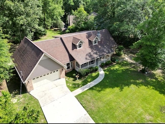 508 W Lakeshore Dr, Carriere, MS 39426