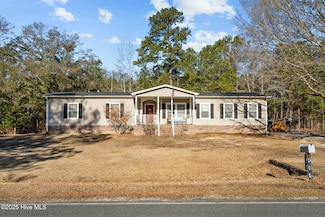 259 Over Lyon Rd, Kelly, NC 28448