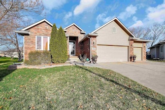 3122 N Wild Rose Ct, Wichita, KS 67205