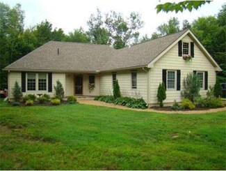 14 W Hartland Rd, Granville, MA 01034