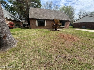 500 Plaza Village Dr, Lafayette, LA 70506