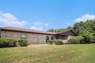 5601 Cherilee Ln, Haltom City, TX 76148