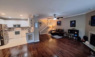699 Ascot Dr, Vista, CA 92083
