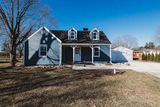 2425 W 18th St, La Porte, IN 46350