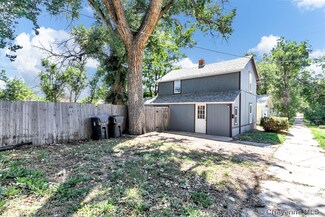 611 W 28th St, Cheyenne, WY 82001