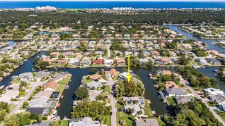 8 Crossleaf Ct E, Palm Coast, FL 32137