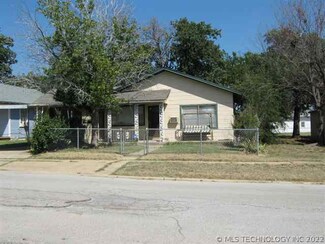 224 Sinclair St, Healdton, OK 73438
