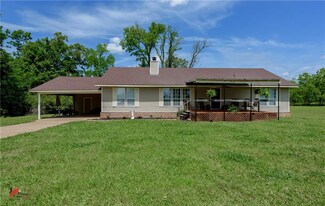 372 Lakeview Dr, Gloster, LA 71030