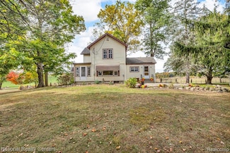 1050 W Vicary Rd, Cement City, MI 49233