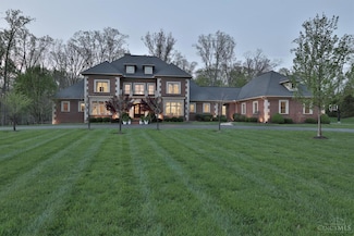 6 Abbington Ridge, Cincinnati, OH 45242
