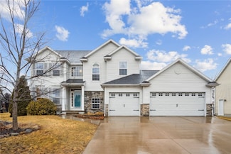 3020 Grey Wolf, Hiawatha, IA 52233