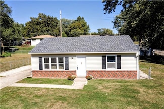 6522 Kimball Ave, Kansas City, KS 66104