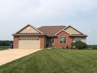 711 Crocus Ct, Bourbon, IN 46504