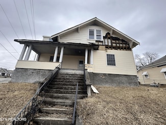 2303 Parkview Ave, Knoxville, TN 37917