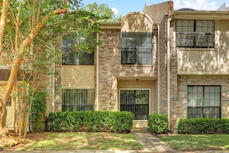 6723 Belmont St, Houston, TX 77005